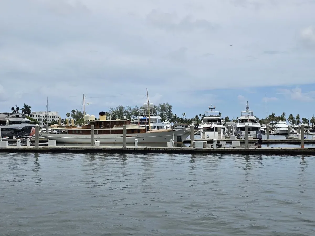 Guest photo from Carrie B Cruises Venice Of America Tour by Jhoanna Alger