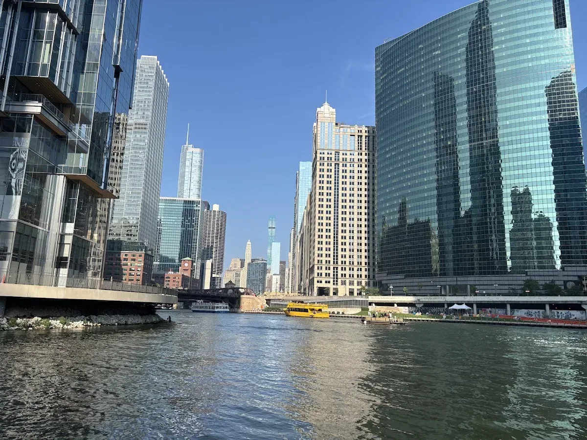 Guest photo from Chicago Line Cruises by Babes N Bladez