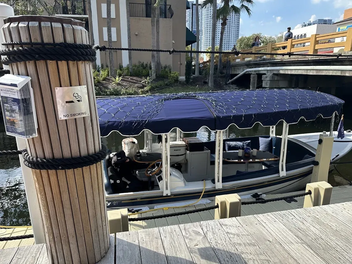 Guest photo from Riverfront Gondola Tours by yailin abon